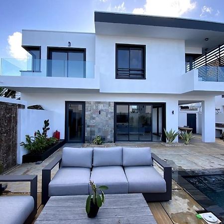 Magnifique Villa Avec Piscine Grand Bay Ngoại thất bức ảnh